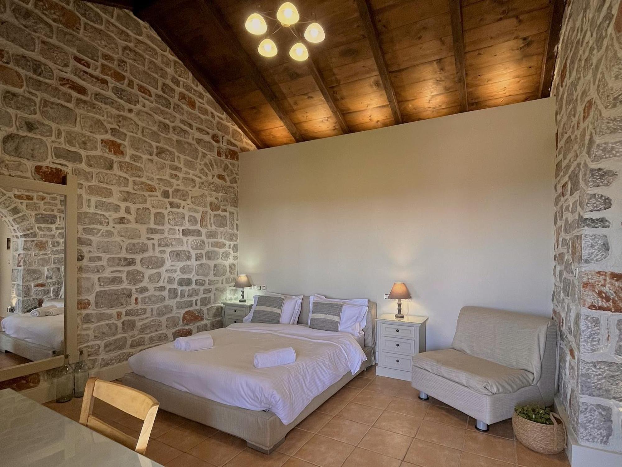 Achelatis Traditional Guest Houses Areopoli Eksteriør billede